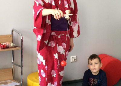 2019-10-23 Zabawy dzieci w Japonii IMG_3258